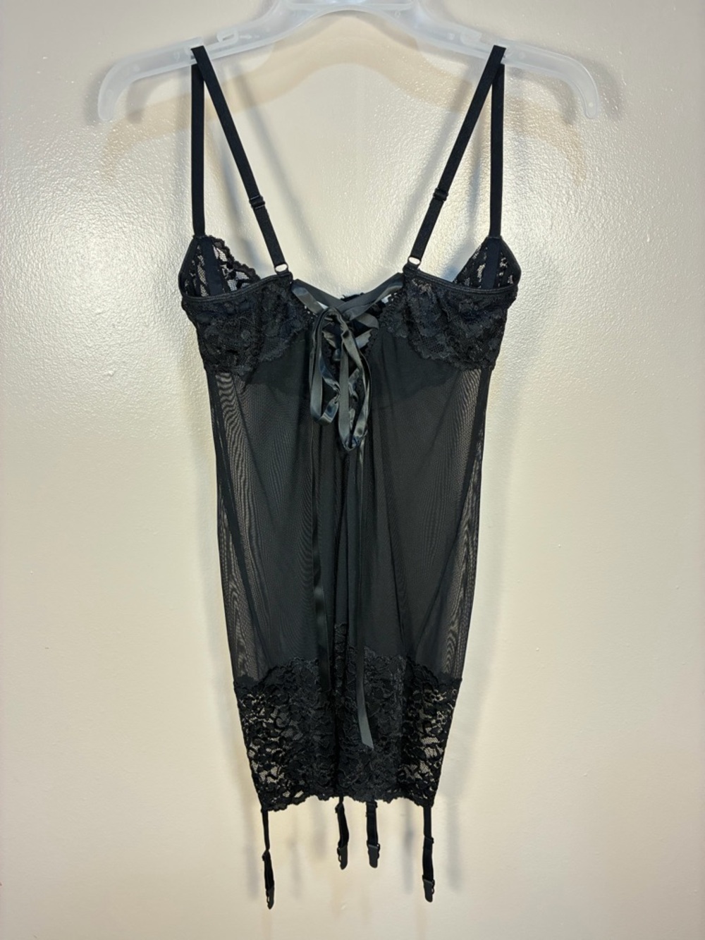 VTG Fredericks of Hollywood Mesh Lace Nylon Underwired Slip